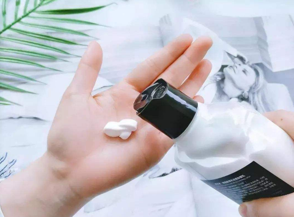 护手霜能做身体乳吗