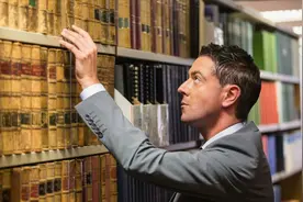 你总是遇见与自己相似的人？磁场定律：有些人冥冥之中就已注定图片