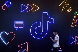 美国海军禁止政府移动设备安装抖音（TikTok）图片