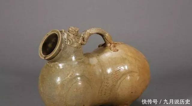 古代美女是如何上厕所的？