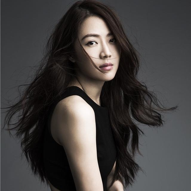 36岁台湾模特张熙恩首度公开曾与言承旭相恋,曾自责不红而被隐藏