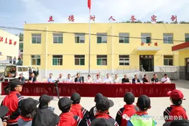 “北京联慈健康扶贫基金会.北京UU公益”走进临县留守儿童全托管爱心学校图片