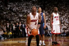 NBA21世纪总决赛最经典的4场天王山之战，韦德天神下凡率队夺冠图片