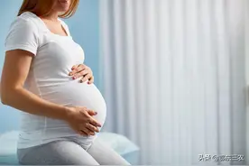 农村一对夫妻愿意生第三胎，目前还是有难度，三个孩子不好吗？图片