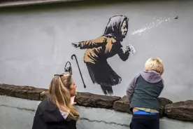 Banksy 又在布里斯托创作了一幅新墙画图片