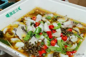 这家水煮活鱼，在厦门开了整整25年，不简单图片