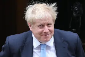 英国又往中俄身上泼脏水，走出危险一步，不惜修订《叛国法》图片