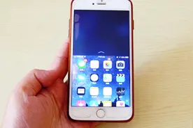 为啥苹果手机屏幕总是变成一半？原来是碰了这里，好多人还不知道