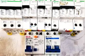 空开或漏保“吱吱响”什么故障？怎么处理？老电工手把手教你解决视频封面