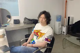 世冠奖金突破5000万，张大仙眼红了！坦言：没想过奖金能养活战队图片