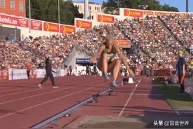 克里斯汀·吉里希在女子三级跳远中的精彩瞬间！图片