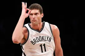 库里将加冕勇士队史得分王，盘点队史得分王是现役球员的球队图片