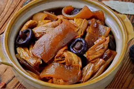 美食推荐：肉皮炖腐竹，酿豆腐，酸辣黄瓜片，魔芋番茄蛋汤图片
