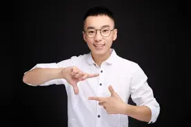 从大学生到CEO，90后小伙创业2年完成数千万融资，还登上福布斯榜单！图片