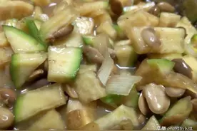 山东人记忆中的美食豆豉咸菜，一个萝卜二两豆子，腌好配粥真是香图片