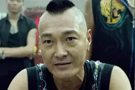 卢惠光儿子被曝恋上网红，街头拥吻大秀恩爱，女方身材好颜值高图片