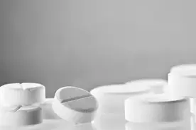 甲状腺癌术后长期吃药副作用大吗？服用优甲乐需要注意些什么？图片