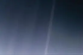 飞了231.6亿公里，飞船还位于太阳系中心？我们渺小得让人深思图片