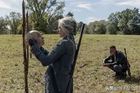 《行尸走肉》10：结局已预定死亡人物，最后他的命运与漫画吻合图片