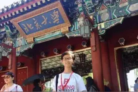 宁夏女状元出生贫苦，大学前从未用过手机，最终以总分688上北大图片