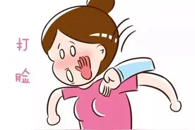 1岁还在用奶瓶？难怪孩子牙齿东倒西歪，说话晚，还容易长龋齿图片