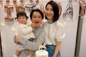 有种遗传叫王祖蓝女儿，不仅复制了爸爸的长相，连灵魂都一样有趣图片