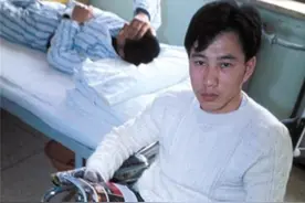 24年前，因捡一条“钥匙链”，失去左臂和双腿的宋学文，现怎样图片