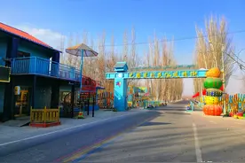 生态宜居、百姓幸福生活的乡村，巴格其村民俗风情街（后续）！图片