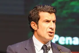 菲戈直言无论是皇马还是巴萨，需要大罗接班人，马夏尔是合理选择图片