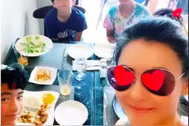 谢振轩变高大，闭眼许愿胡须明显，张柏芝靠儿子肩膀小巧却快乐图片