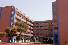 湖南郴州声名远播的5所高中，高考成绩很优秀，口碑很好图片