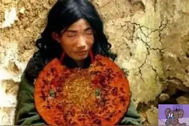 他是“巨婴鼻祖”，吃饭靠喂，走路靠扁担挑，一天只想在家睡大觉图片