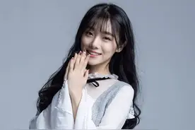 IG成绩不佳：小钰被称作是Rookie的“榨汁机”，小钰回应不雅称号图片