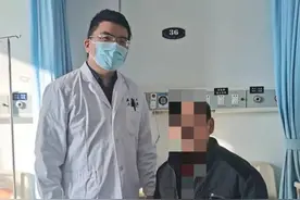 3D打印仿生假体+自体肌腱移植 武汉大学人民医院医生“移花接木”为胸骨肿瘤患者重建心肺“铠甲”图片