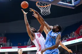欧冠MVP，在北京首钢只能是第三外援，尤度因何迷失在CBA图片