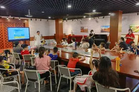 快乐“悦 读”绘本分享活动图片