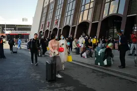 乘兴而来尽兴而归，他们从武汉带走了“最美回忆”和“最深牵挂”图片