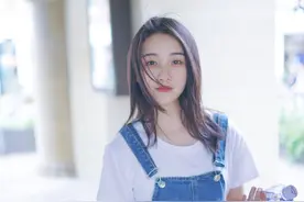 《地球脸红了》范静祎高清手机壁纸 饰演罗莉网友们觉得她怎么样图片