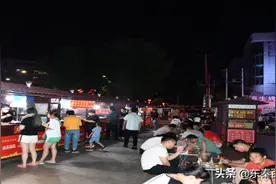 临渭区夜市火了！去哪吃？去哪买？看这里图片