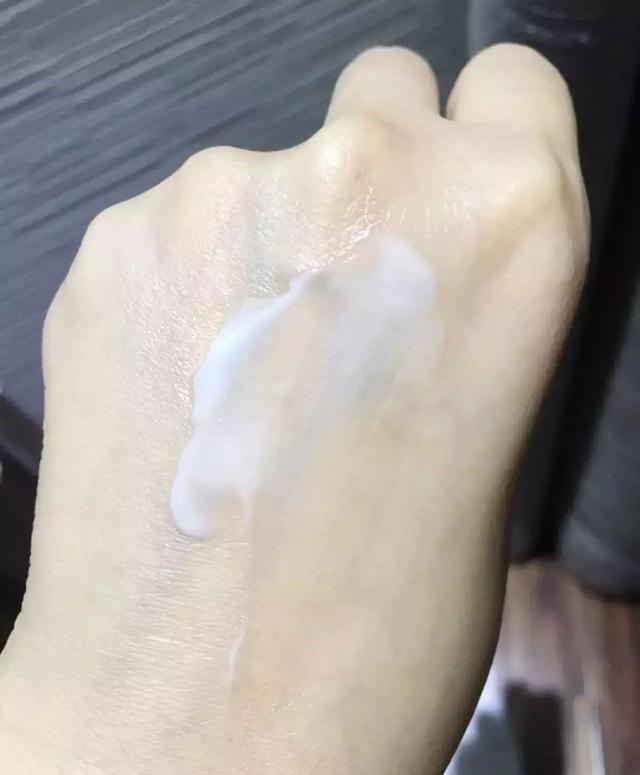 身体乳多远能闻到