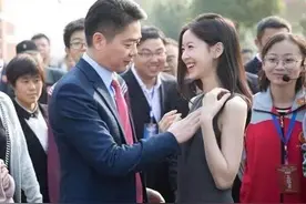 奶茶妹商圈“夺权”记：不是时代选择章泽天，而是她读懂了刘强东图片