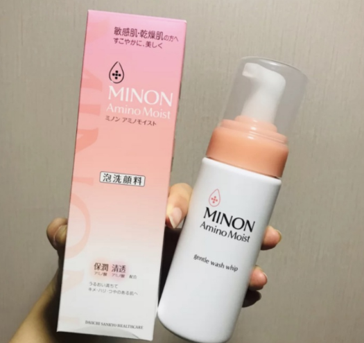 火到爆的10款洗面奶实测，来看看谁才是氨基酸中的“小霸王”