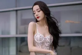 难怪迪丽热巴敢穿“透视装”，露“鲨人”身材，减肥餐秘诀分享你图片