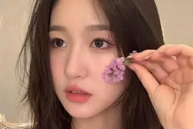 小说：你不是说换衣服吗？图片