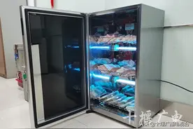 疫情下人民币如何进行消毒?十堰广电记者为你揭秘图片