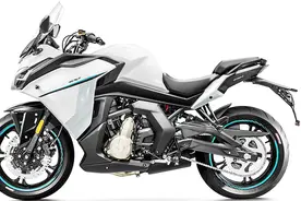 春风 400 GT 休旅跑车 声浪展示 车型简介视频封面