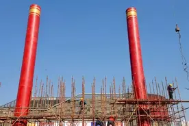 快看！呼市长乐宫门前的大红柱子要回来了图片