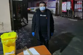 抗击疫情 玉泉区职工志愿者在行动图片