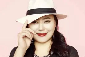 送走高位截瘫养子，被500副导演联合封杀，李菁菁到底做了什么？图片