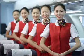 浙大教授郑强：空姐有必要招研究生吗？培养优秀人才去天上倒水？图片